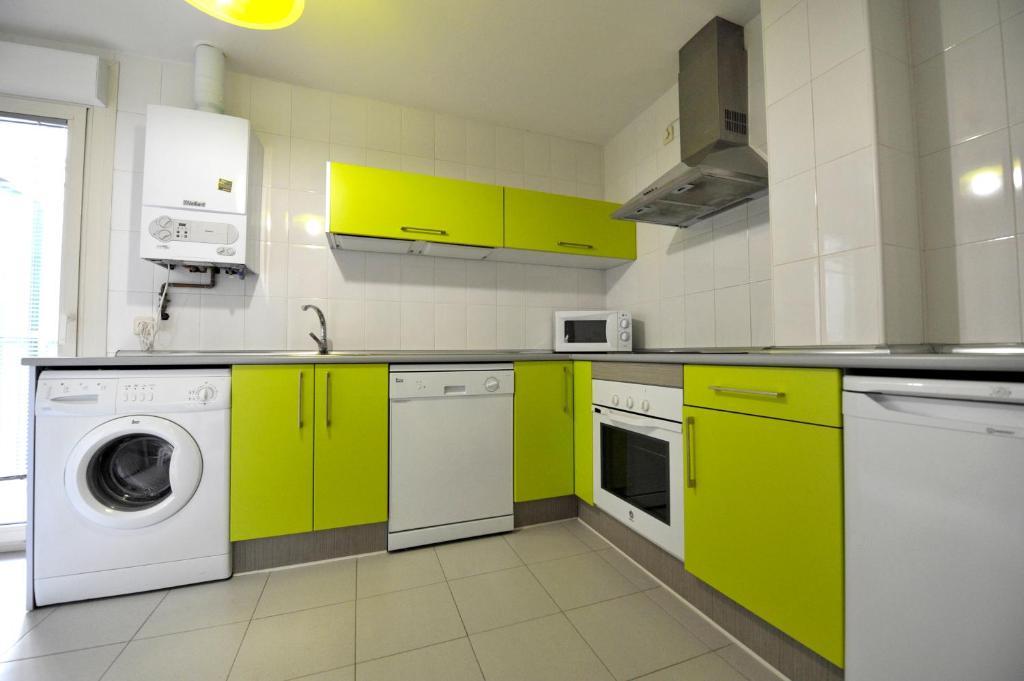 Apartamentos Turisticos Veladiez La Lastrilla Ngoại thất bức ảnh